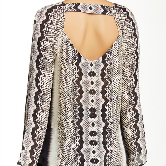 Nicole Miller Artelier Anaconda Silk Blouse Sz:M - Picture 2 of 6